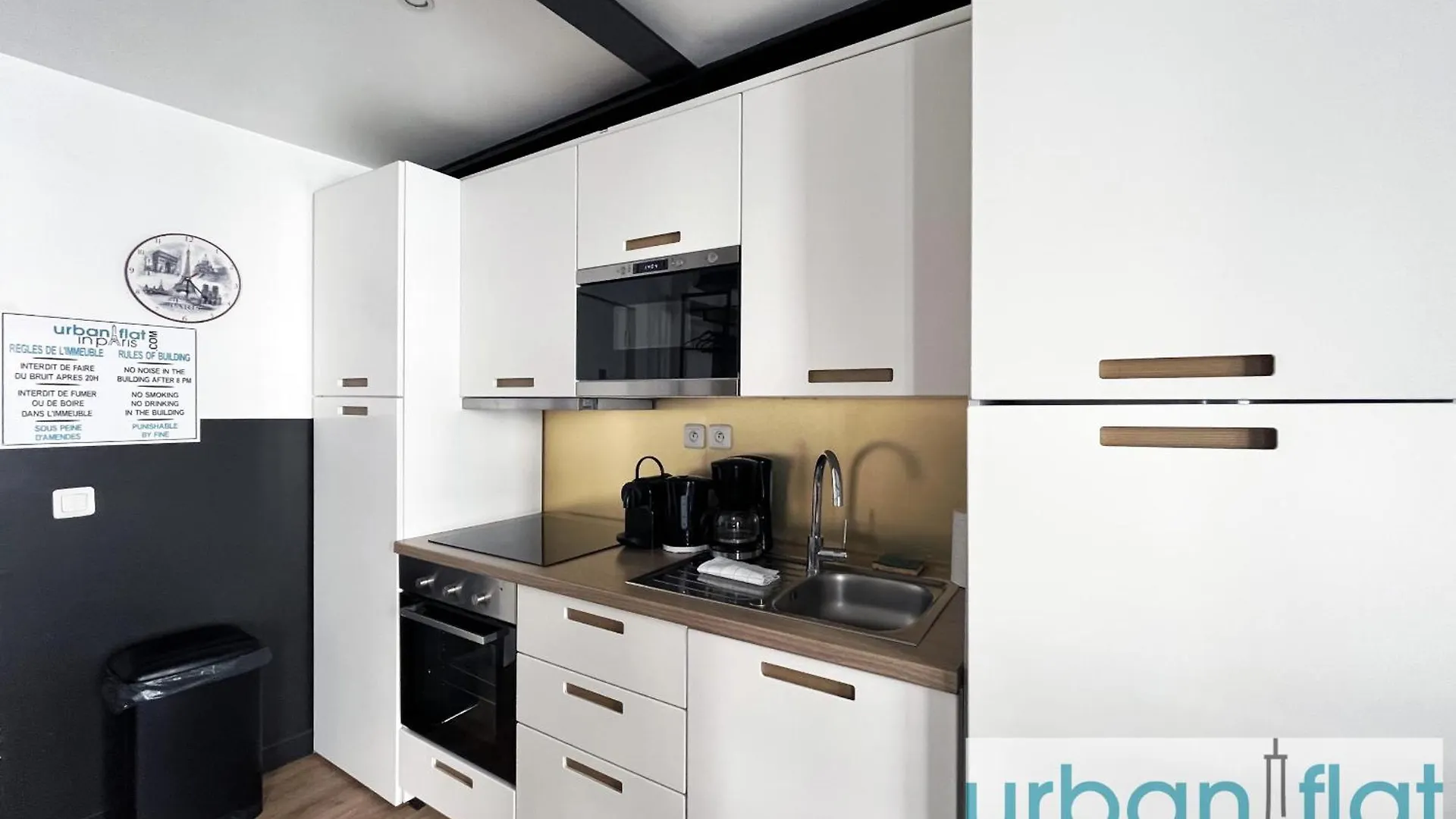Urban Flat 13 - Pretty 2 Bedroom Parisian Flat